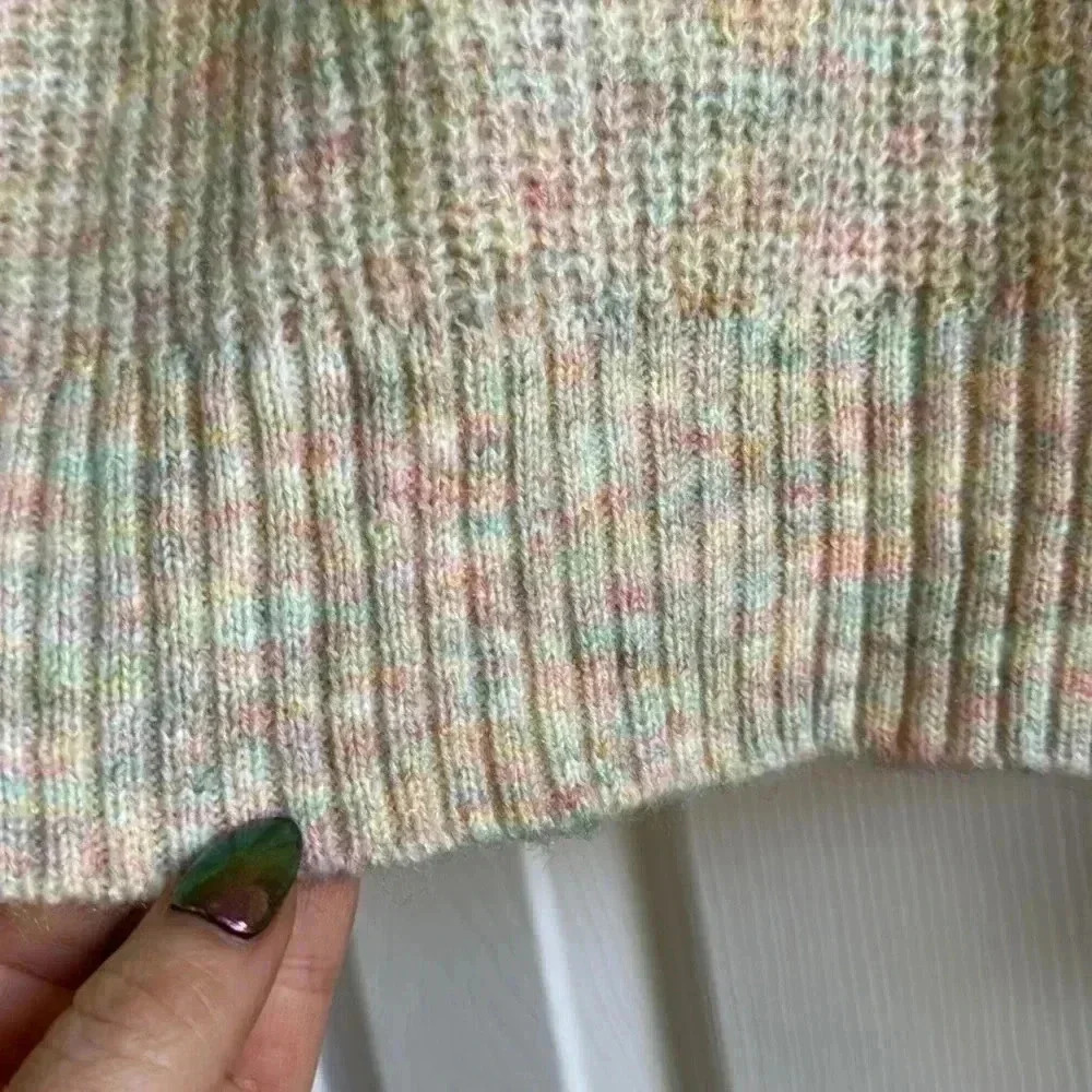 H&M Divided | Multi-colored Cream Sweater | size XS - Picture 2 of 6